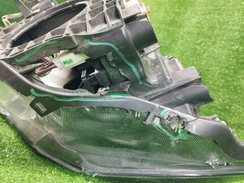Фара правая Toyota RAV4 4 CA40 (2015-2019) LED