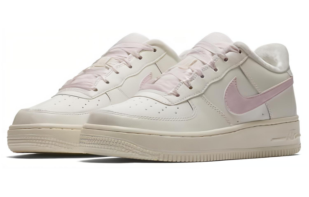 Кроссовки Nike Air Force 1 (Женская размерная сетка)