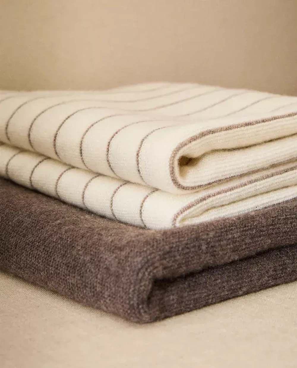 ZARA HOME ДЕТСКИЙ ПЛЕД ИЗ КАШЕМИРА, ЭКРЮ