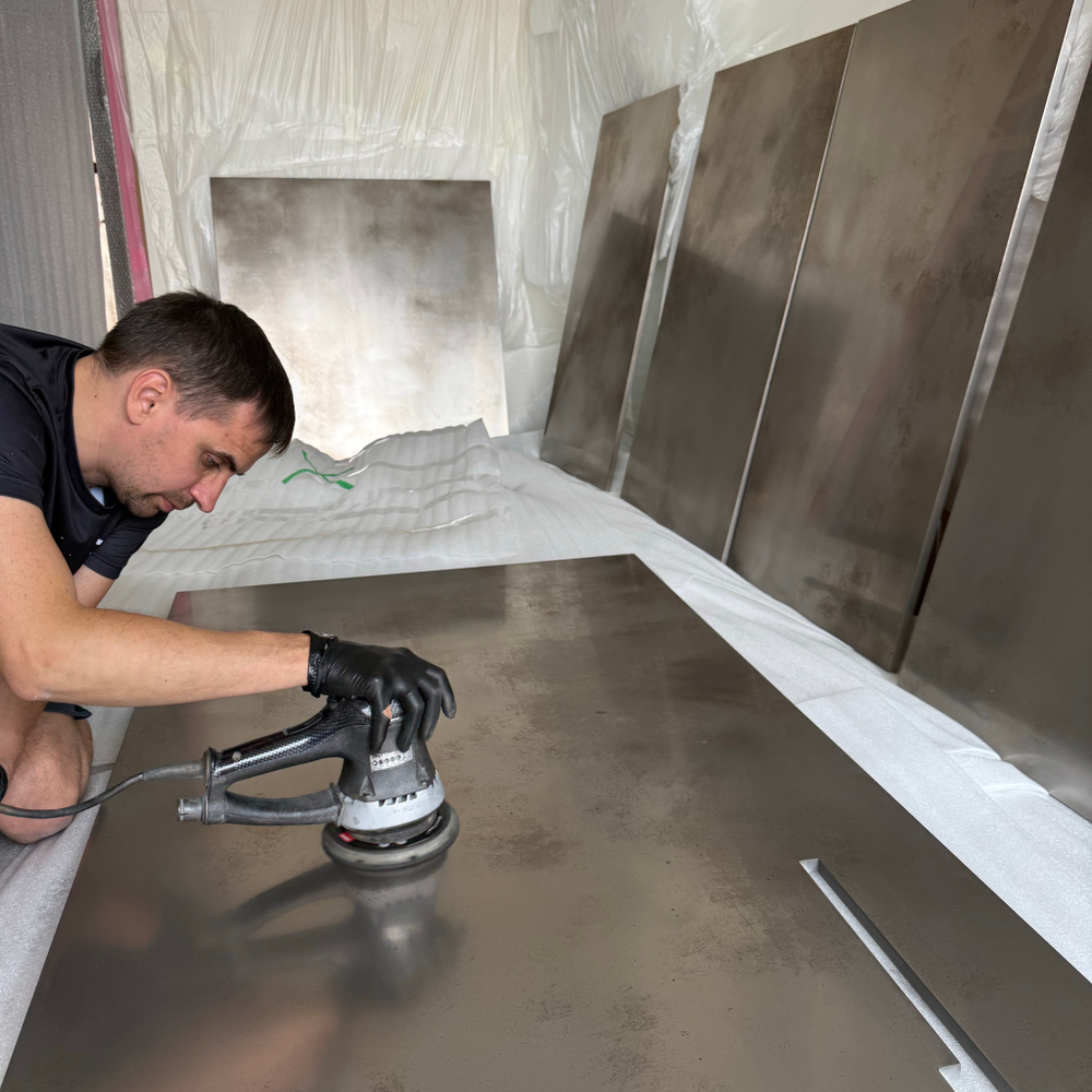 Услуга “Нанесение жидкого металла AuraMetal 2k”