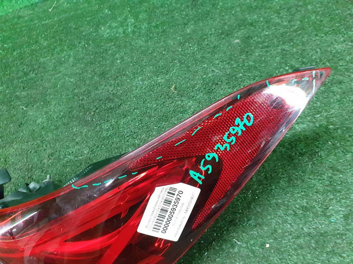 Фонарь правый внешний Mercedes CLA C118 (19-23)