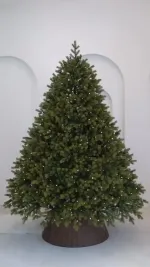 Елка с гирляндой «Эрмитажная» (Литая хвоя) от 1,5 м до 2,7 м