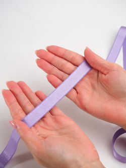 Резинка бретелечная яркая лаванда глянцевая ширина 15 мм