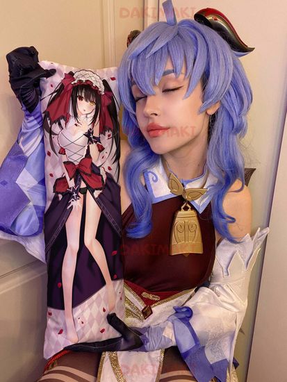 Мини дакимакура Куруми Токисаки из Рандеву с Жизнью арт. M0370, 60х20 см