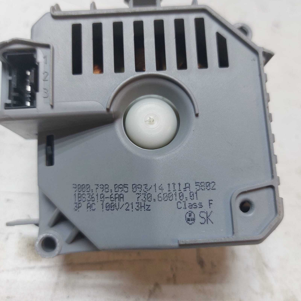 1 Циркуляционный насос ПММ Bosch 755078 б/у
