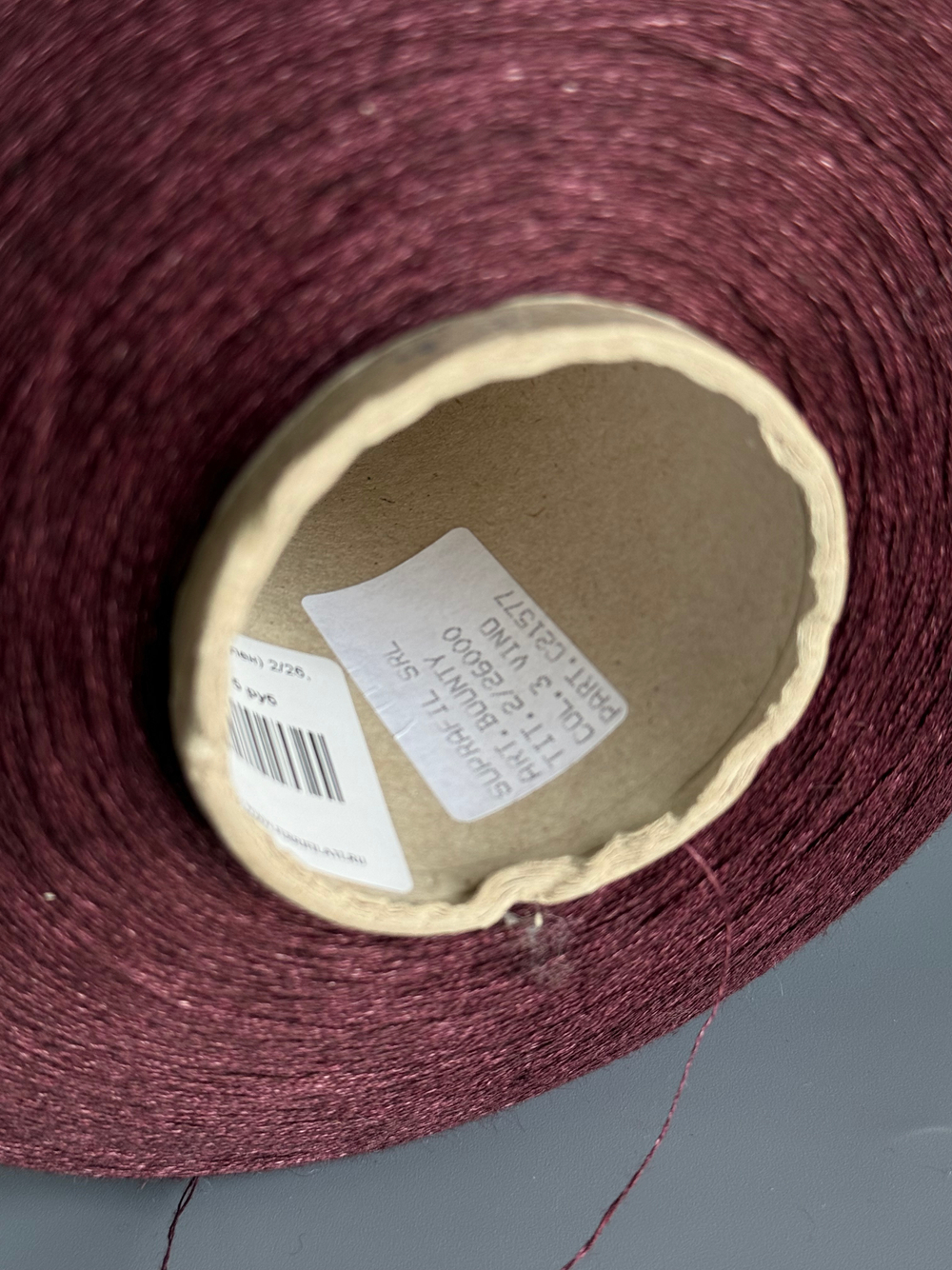 Пряжа SUPRAFIL BOUNTY (100% лен) 2/26,  1300 м/100 гр, вино