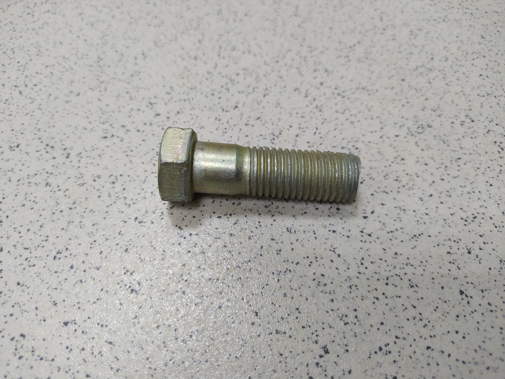 Болт 310235-П29