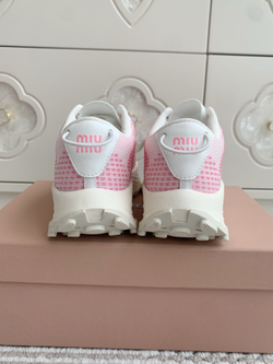 Miu Miu Sneaker