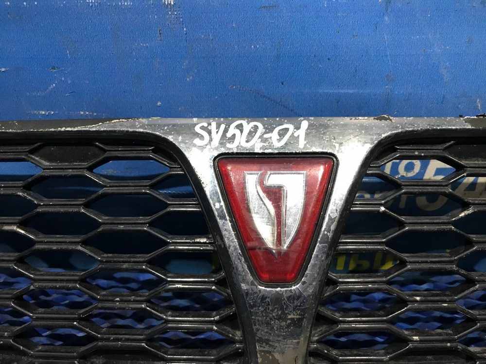 Решетка радиатора TOYOTA VISTA 1999