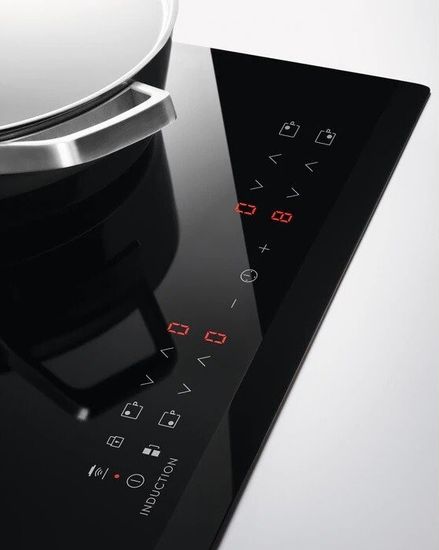 Индукционная варочная панель Electrolux LIV 6343