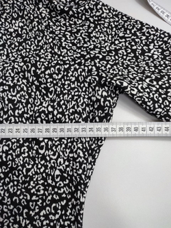 Платье монохромное 42/44 размер