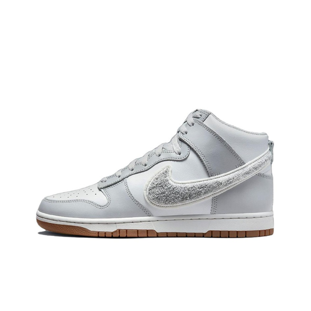 Кроссовки Nike Dunk High 'Chenille Swoosh - Light Smoke Grey' DR8805-003
