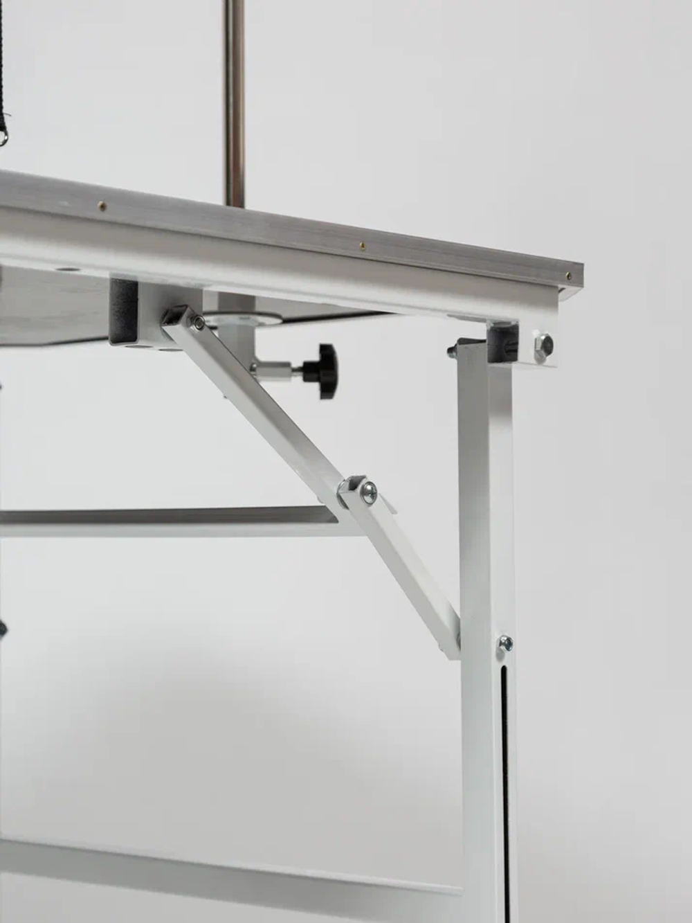 Стол для груминга 900*600