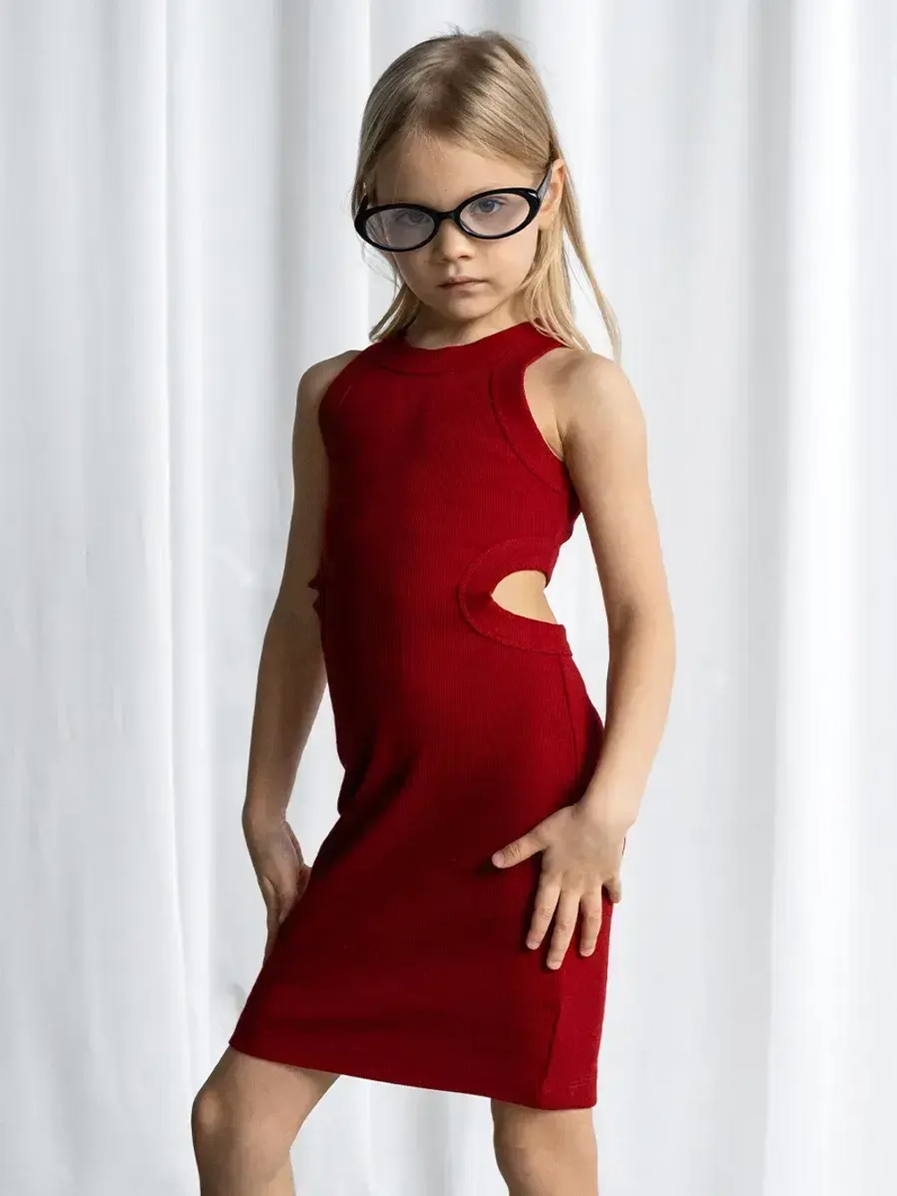 Платье для девочки летнее с вырезом