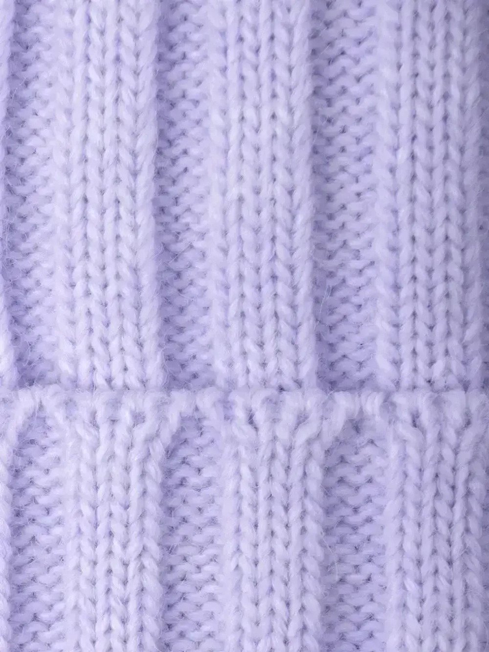 Шапка зимняя для девочки и снуд вязаные