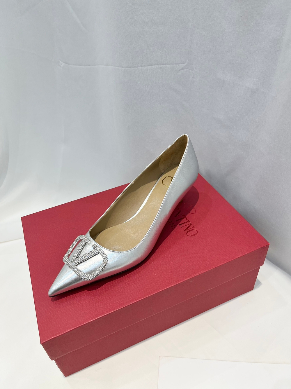 Valentino Vlogo Pump 4 cm