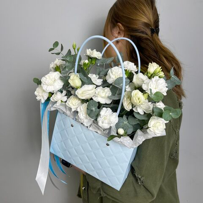 Сумочка с цветами Апасиона