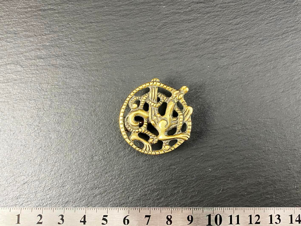 Фибула. Уппакра, Швеция 11 в. (круглая)