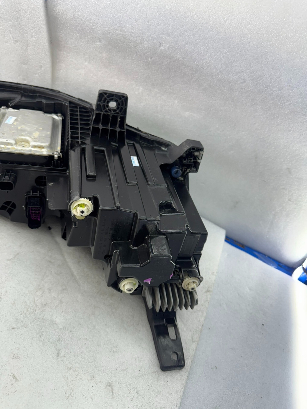 Передняя фара (LED) для WM Motor W6, оригинал