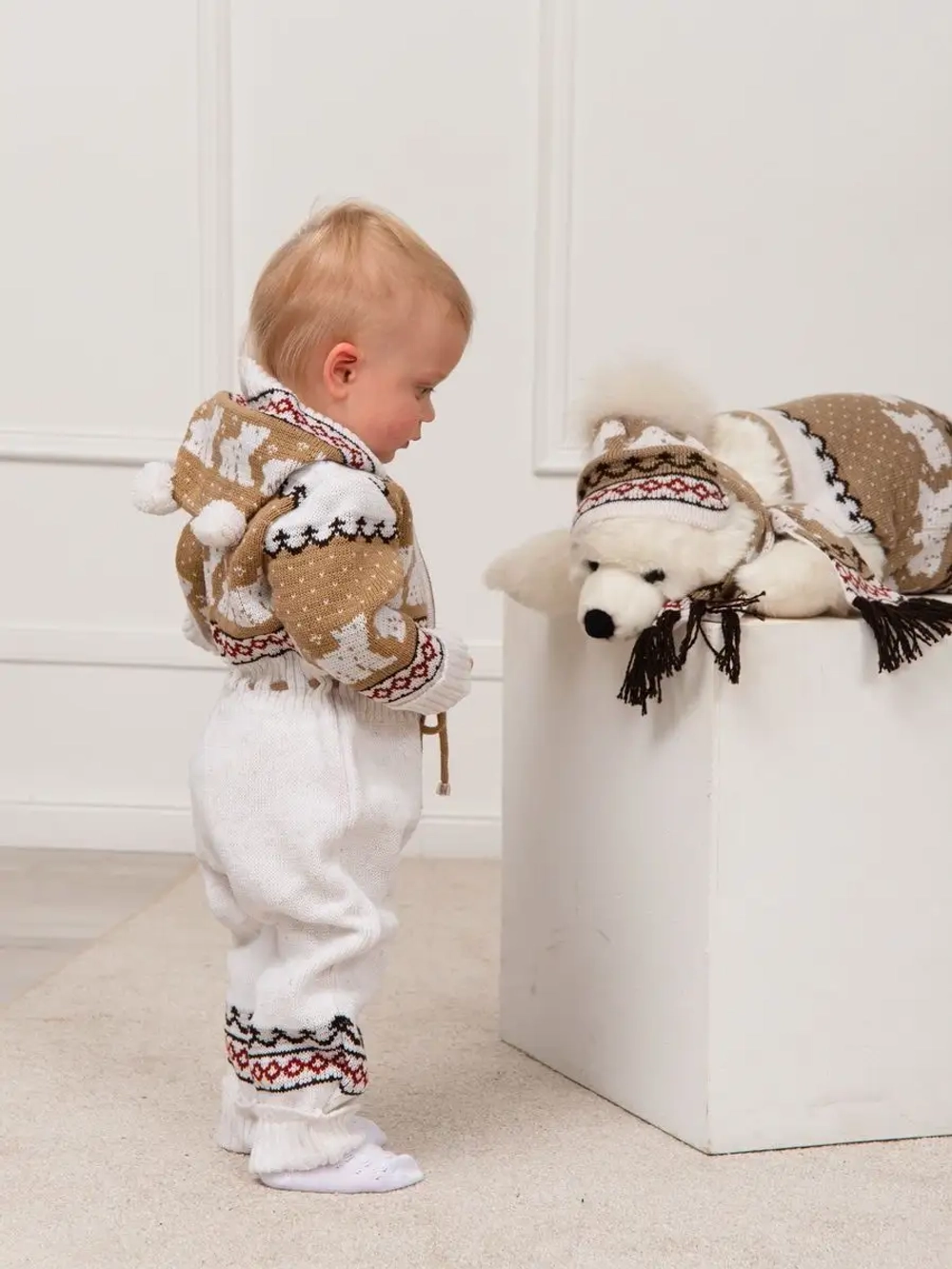 Комбинезон вязаный