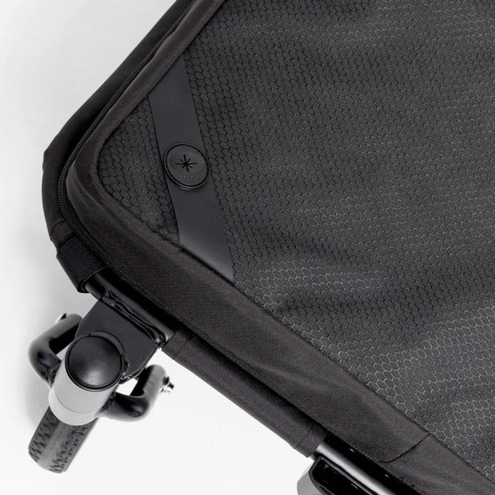 Коляска для собак/животных Grand Cruiser Large Dog Stroller, 4-Wheel Foldable Big Dog Pram for Large Breeds, Senior & Injured Pets