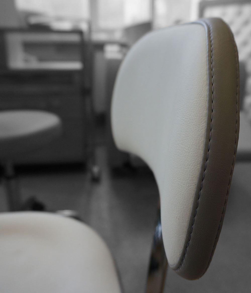 Стул мастера "Профи Лайт"