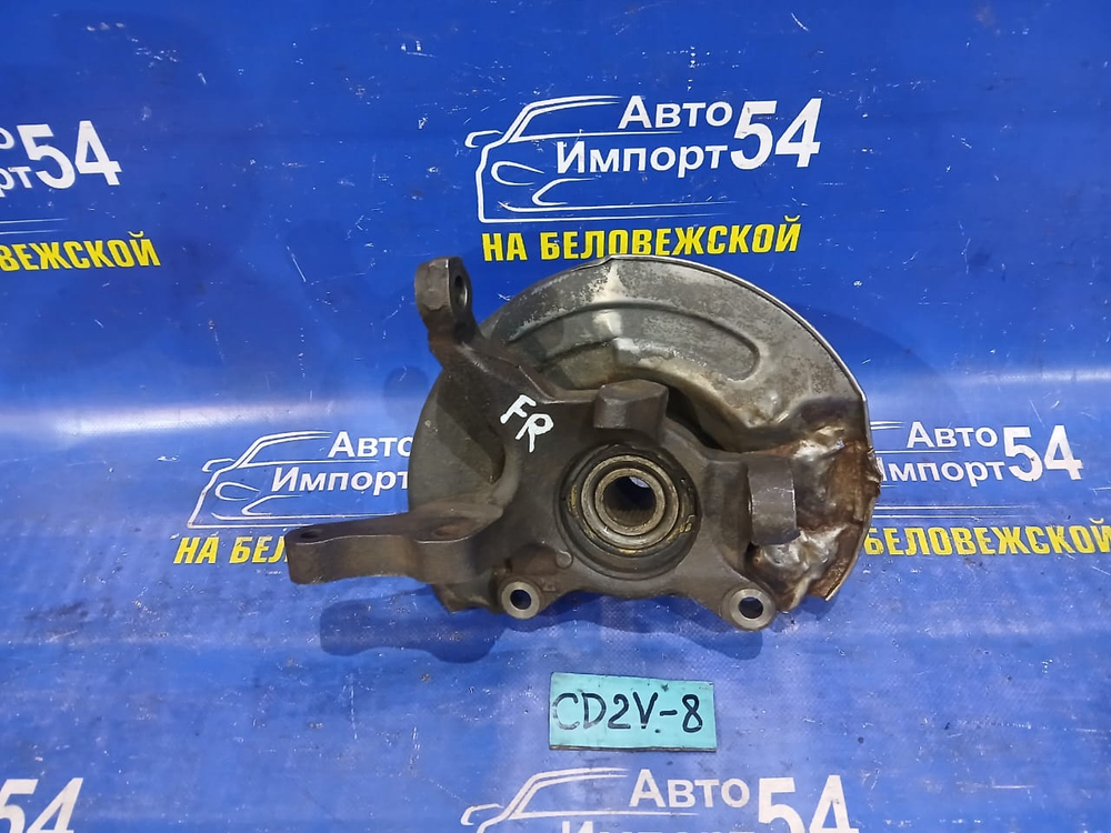 Ступица передняя правая MITSUBISHI LIBERO 2001