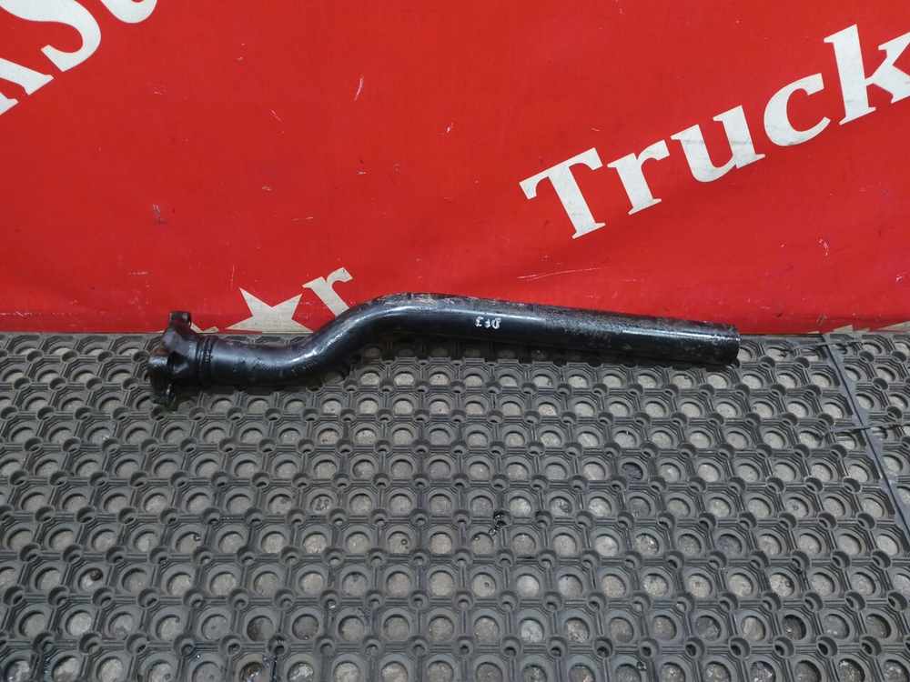 Кронштейн крыла заднего правый 2023г