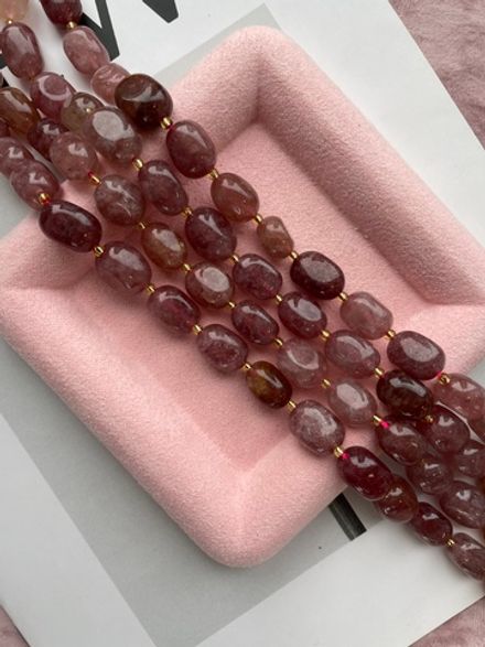Бусины из клубничного кварца 12х17мм, галтовка