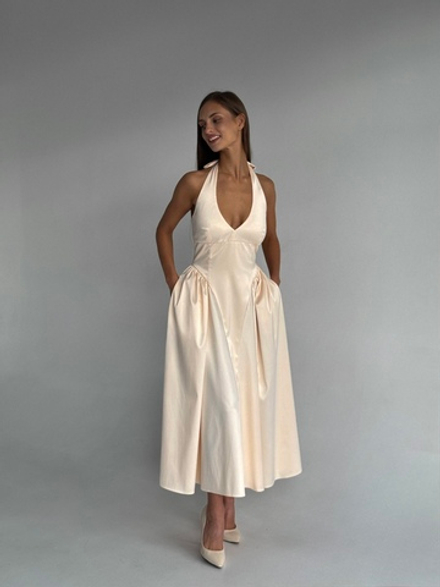 Платье с отрезными "бочками"