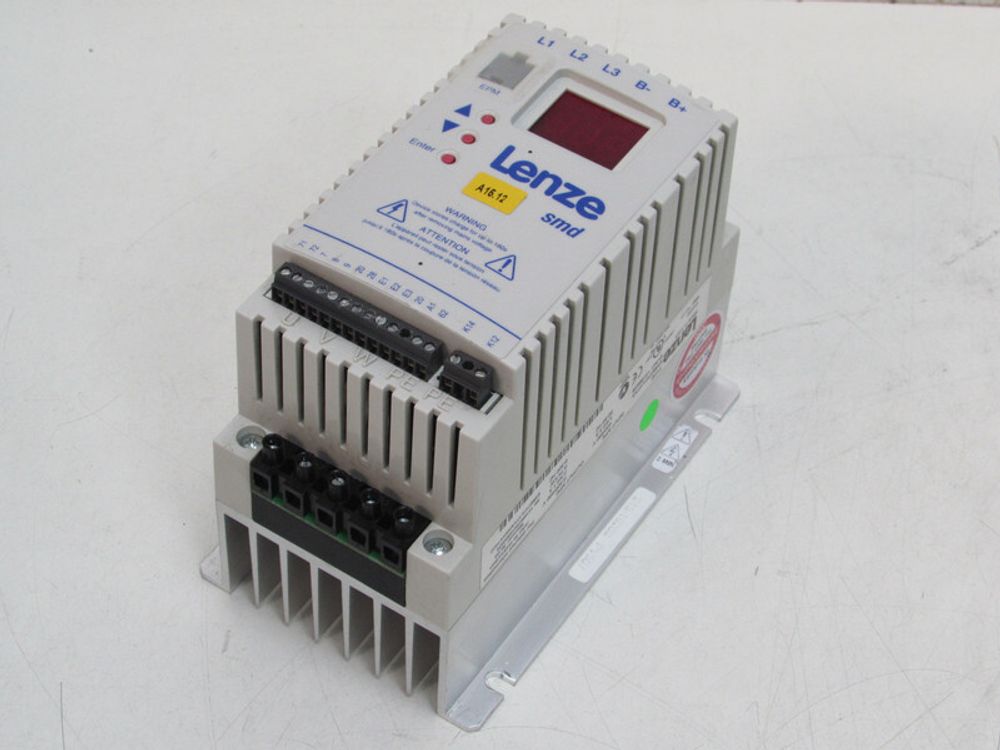 LENZE ESMD751L4TXA