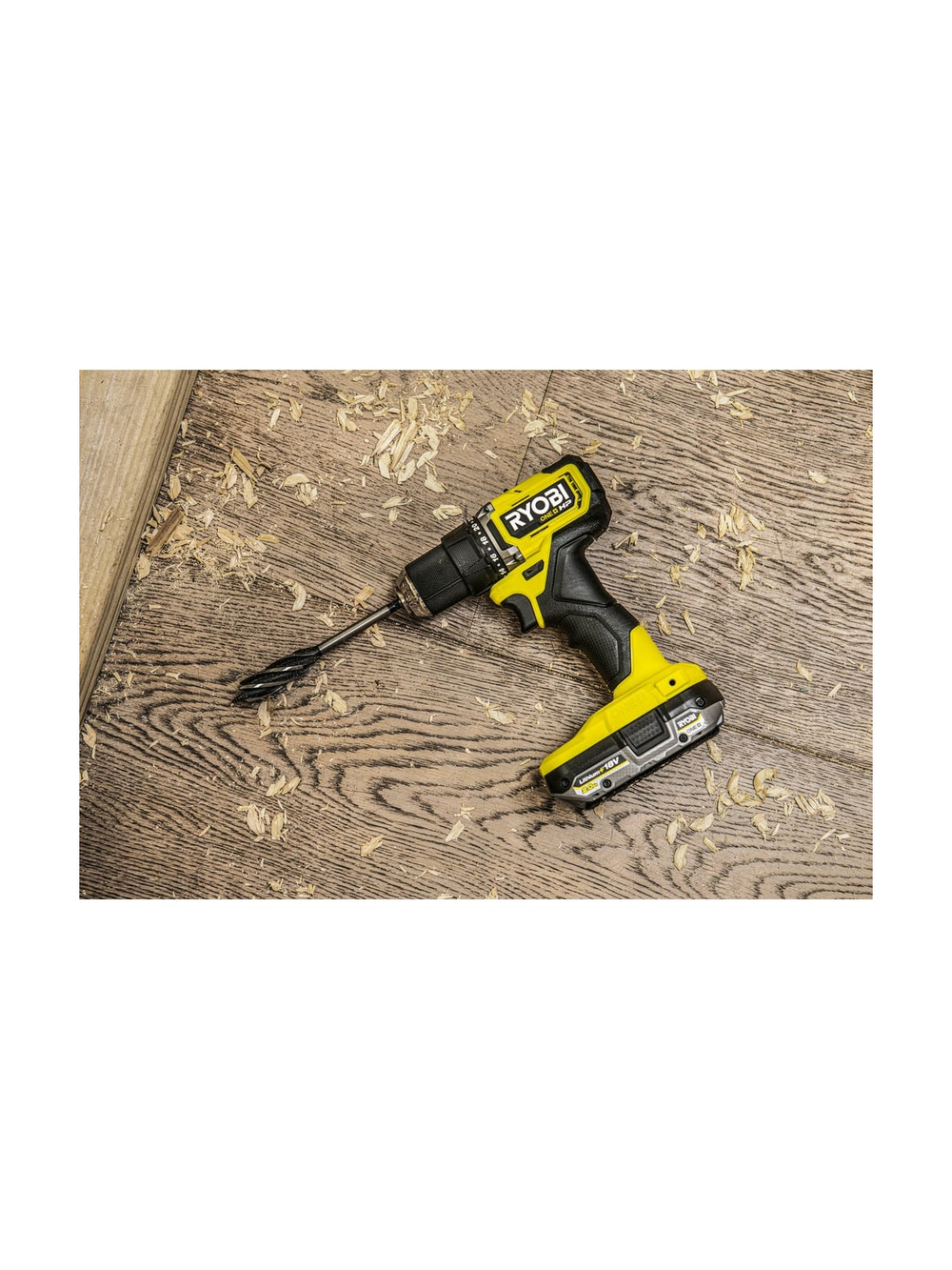 Бесщеточная дрель-шуруповерт Ryobi ONE+ HP RDD18C-220S 5133004980
