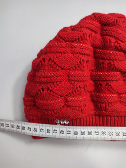 Шапка красивая