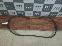 Уплотнитель двери передней левой Chery Tiggo 4 Pro 20-нв Б/У Оригинал J686107113