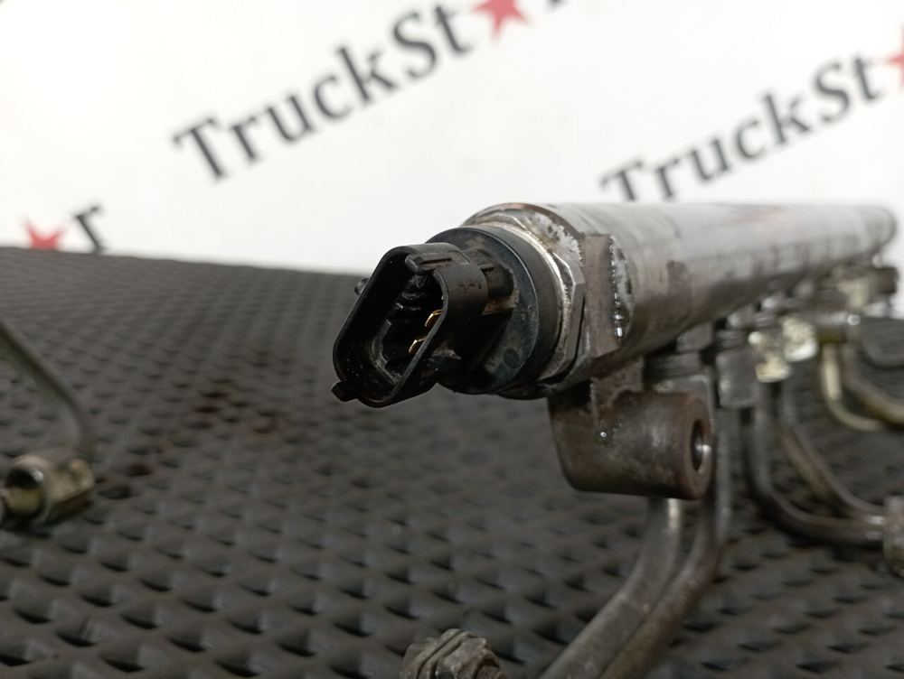 Рейка топливная в сборе