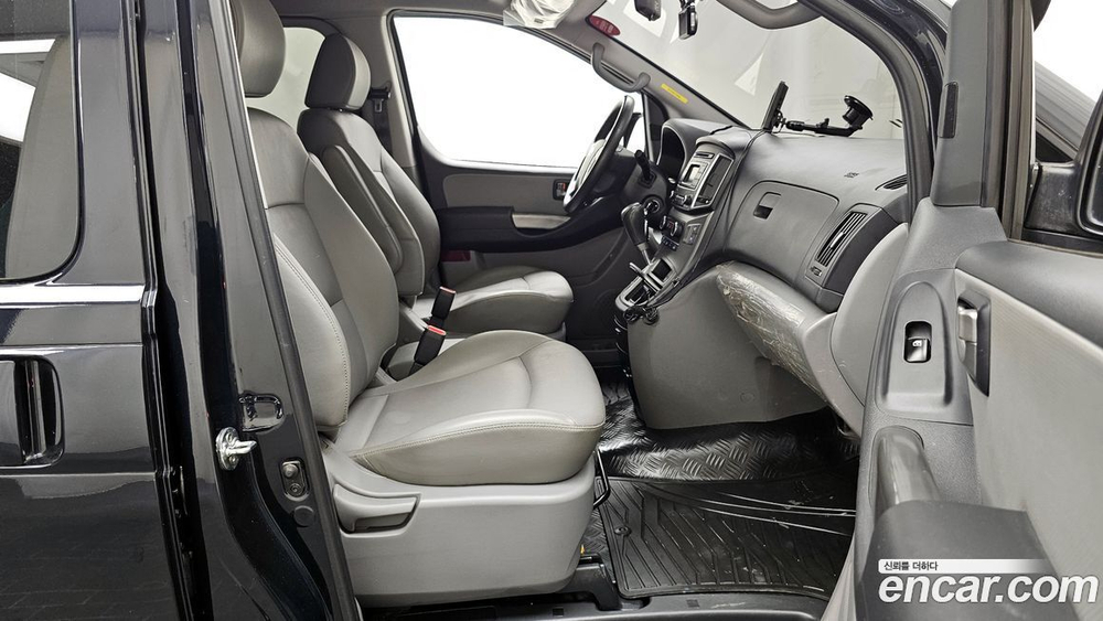 Hyundai The New Grand Starex Van 5인승 (05.2020)