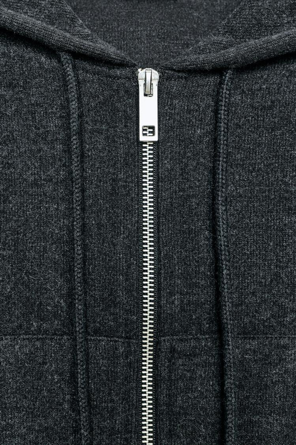 ZARA УКОРОЧЕННОЕ ХУДИ С КАПЮШОНОМ, ТЕМНО-СЕРЫЙ