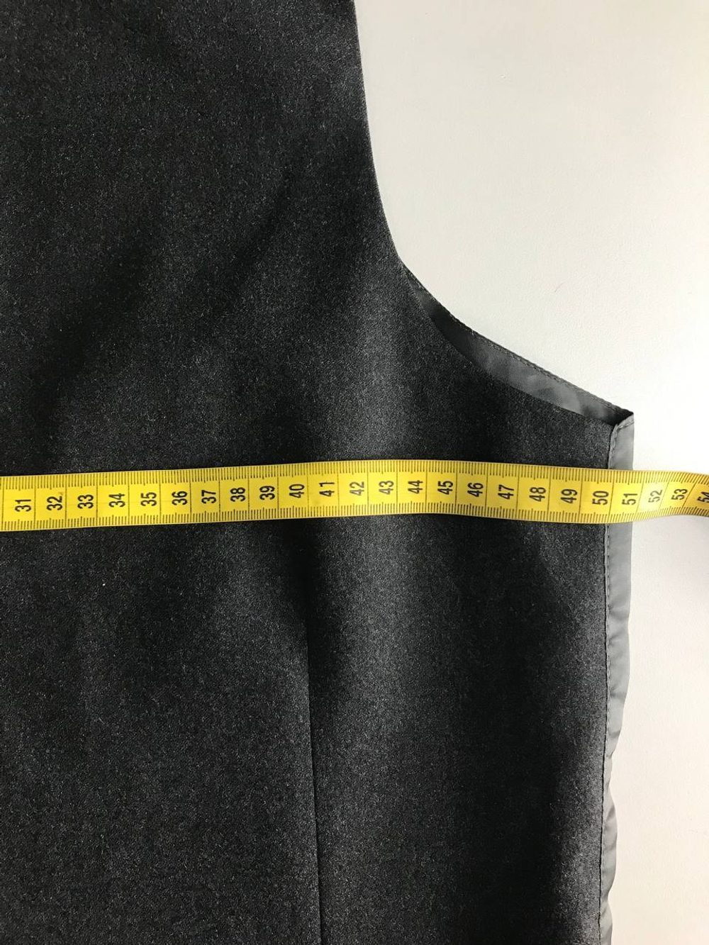 Жилет для классического образа, маркировка 194-96-84, визуально на 48 размер