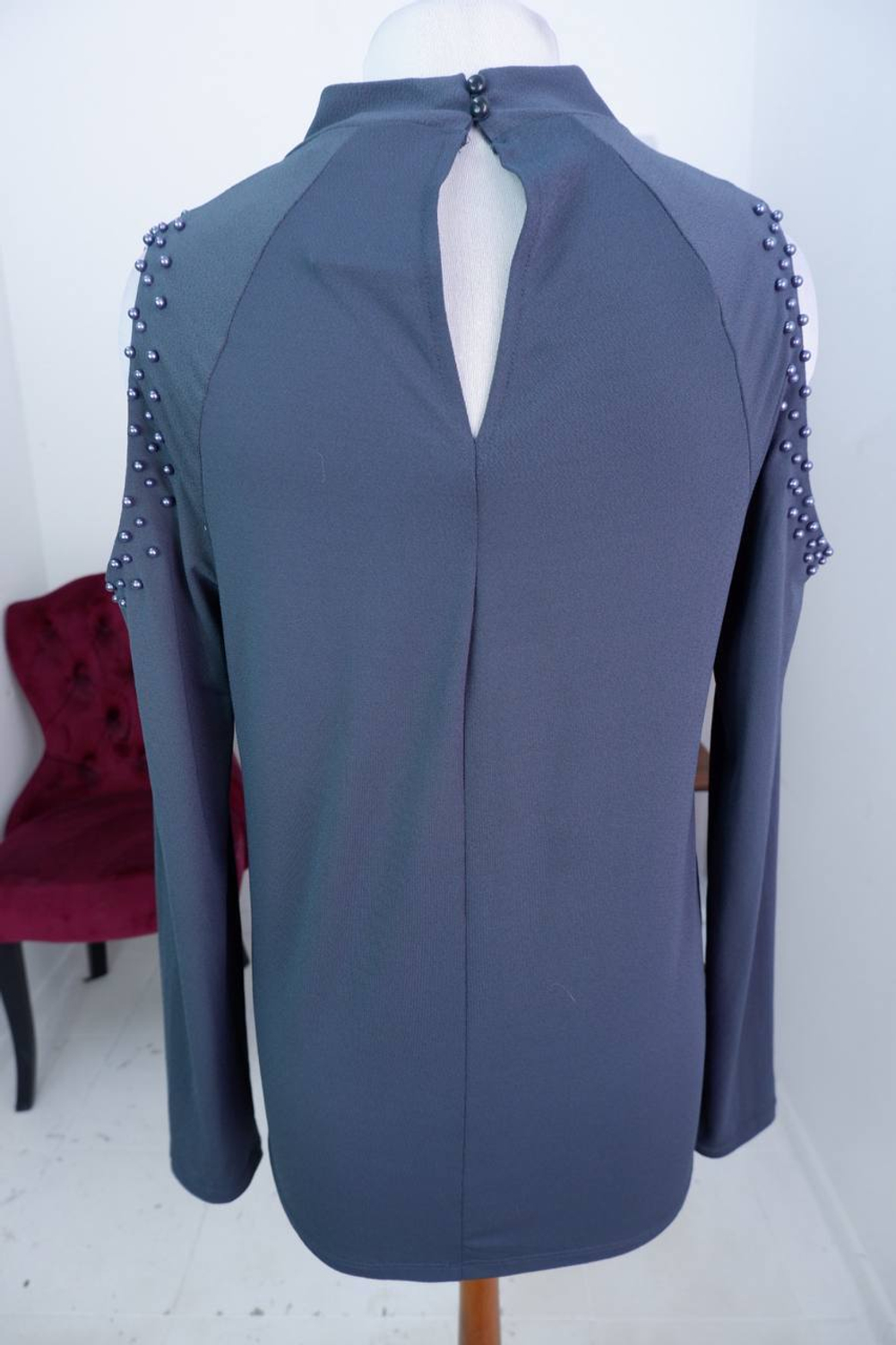 Блузка BodyFlirt с акцентной отделкой на плечах, на 44-46 размер