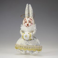 Ёлочная игрушка Крольчиха с муфтой