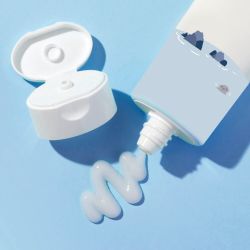 ROUND LAB Деликатный пилинг-гель 1025 Dokdo Peeling Gel (120 мл)