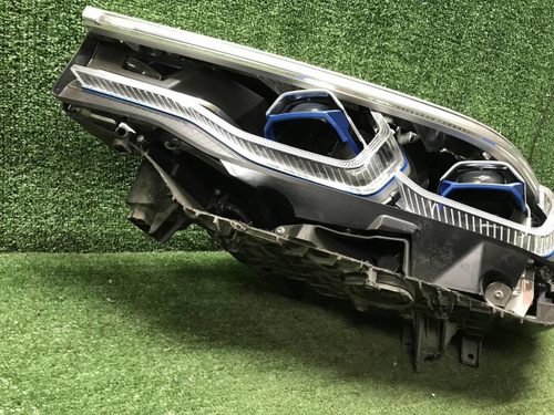 Битая Фара левая BMW X7 G07 (19-22) Laser Light