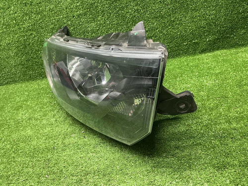 Фара правая Lada Granta (2018-н.в.) галоген