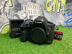 Canon EOS 5D Mark III  248.000 кадров