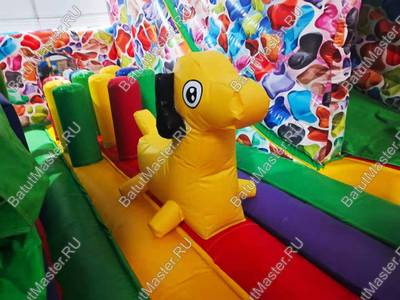 Коммерческий надувной батут Средневековое приключение 2