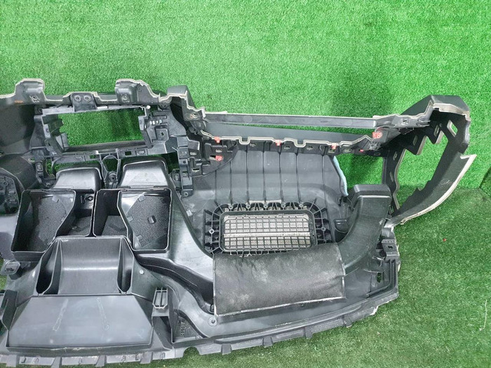 Торпедо BMW X3 G01, X4 G02 (2017-н.в.)