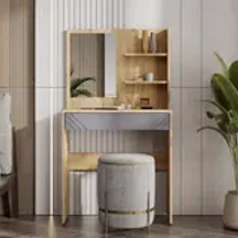 Столы и стулья