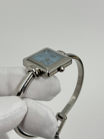 Часы Gucci 1900L с голубым циферблатом