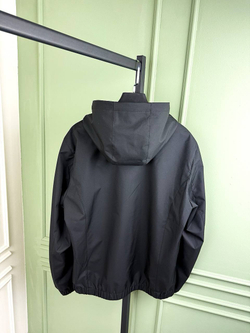 Ветровка Kiton