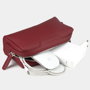 Нессесер Tube из кожи теленка вишневого цвета